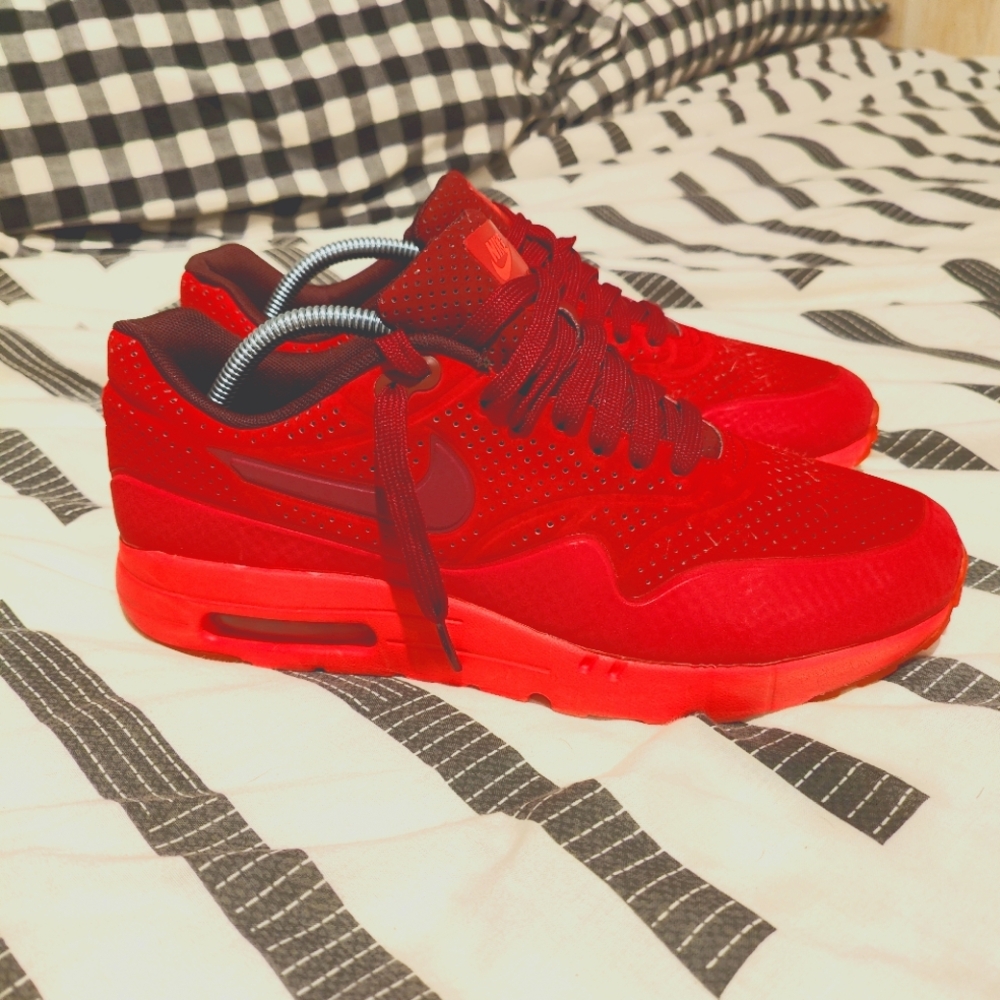 Air Max 1 Ultra Moire Bright Crimson